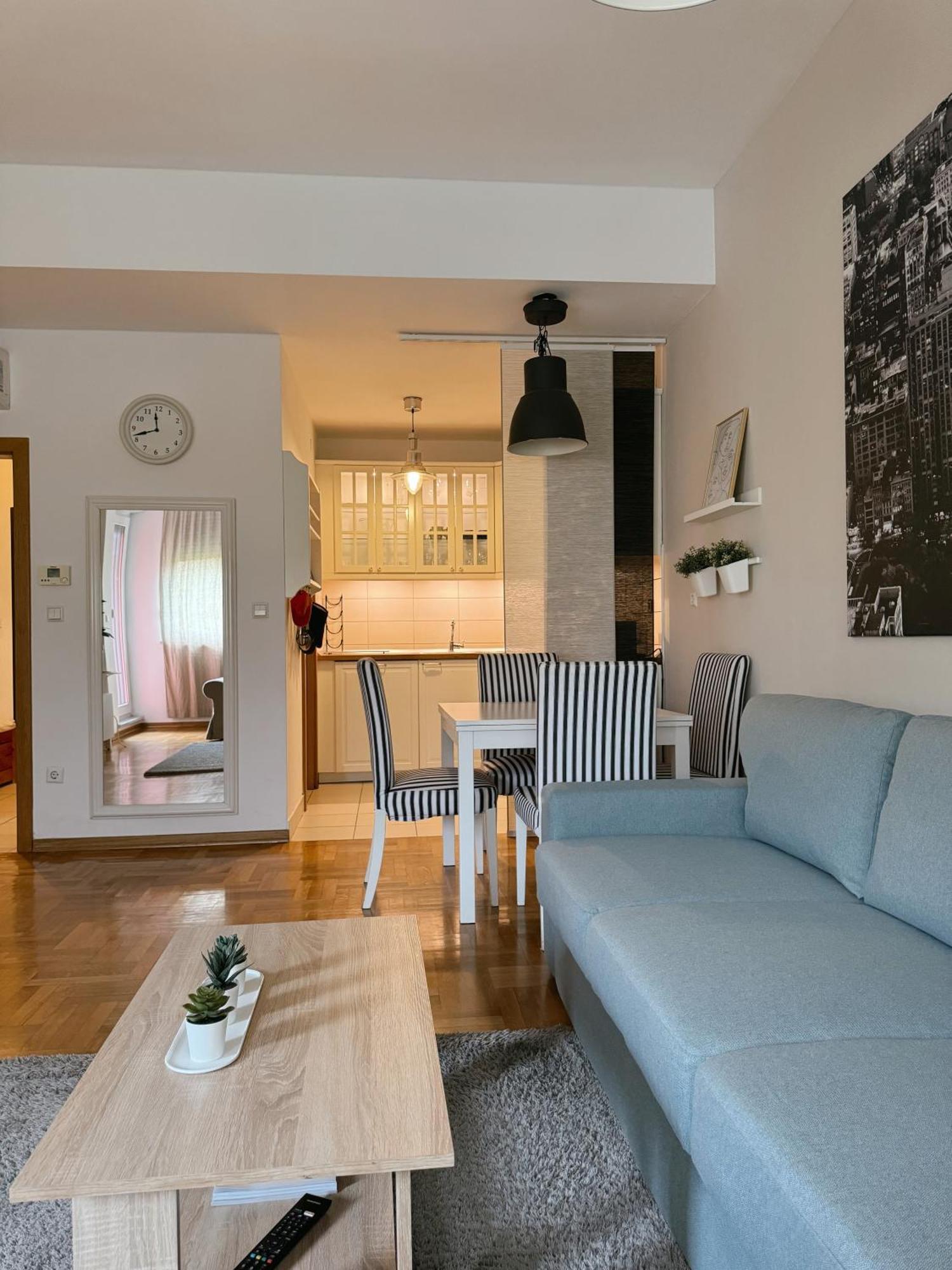 Apartma Times *